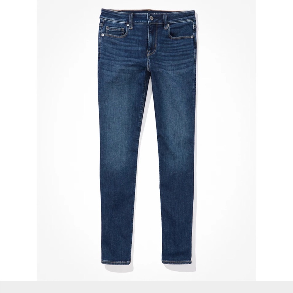 AE brand new, never worn- next level Stretch size 12 short